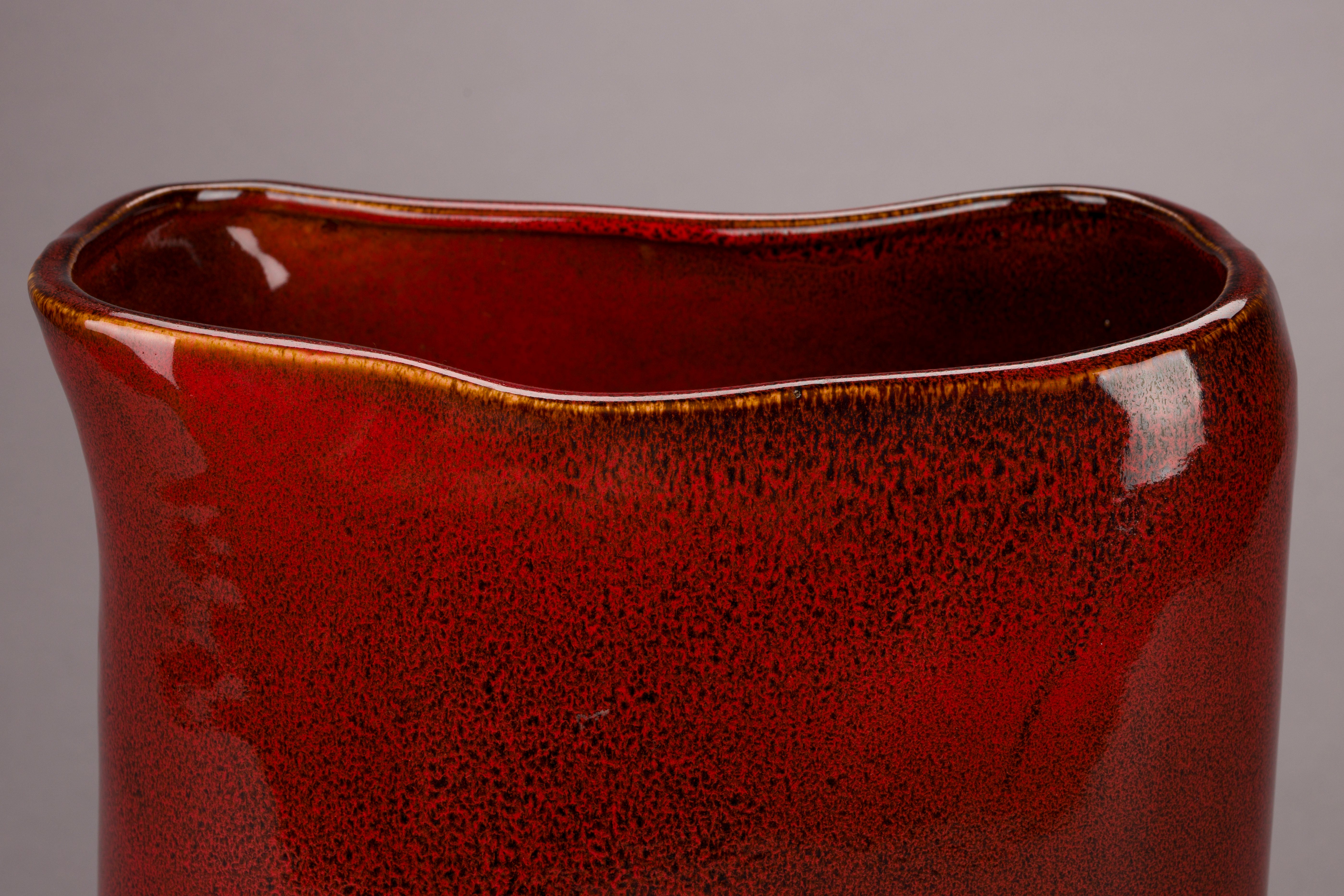 Dutchbone Edna Red Ceramic Vase Medium